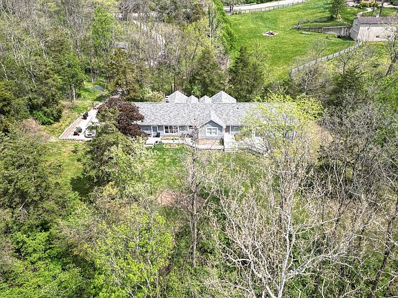 4th image of 6915 Stillwell Beckett Rd