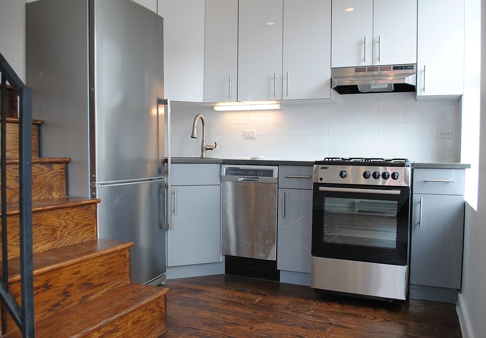 1st image of 387 Quincy St APT 6R
