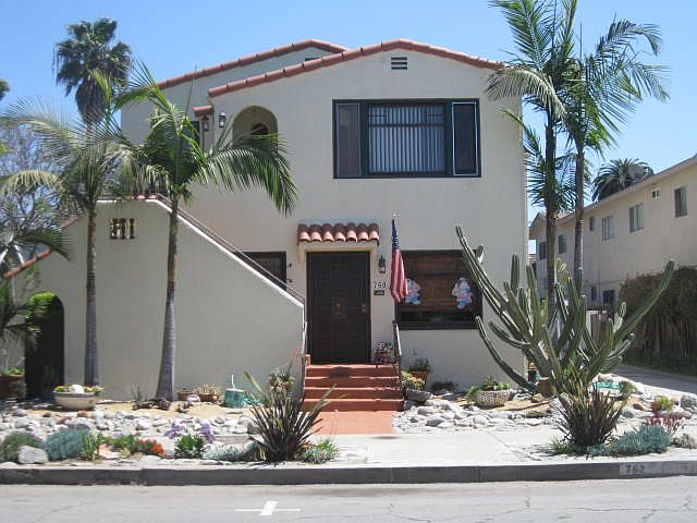 2nd image of 760 Gladys Ave