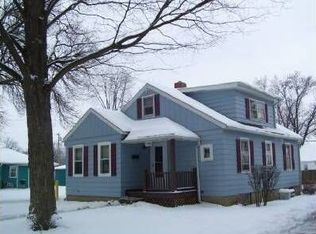 1330 S Grant Ave, Janesville, WI 53546
