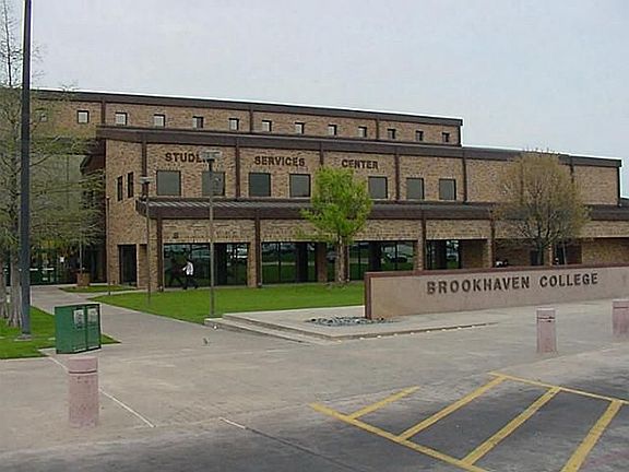 4th image of 2803 Lineville Dr APT 203