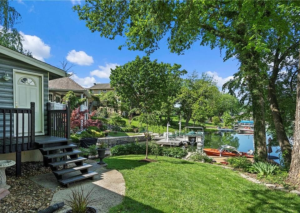 11 Emerald Shore Dr, Lake Tapawingo, MO 64015 MLS 2488842 Zillow