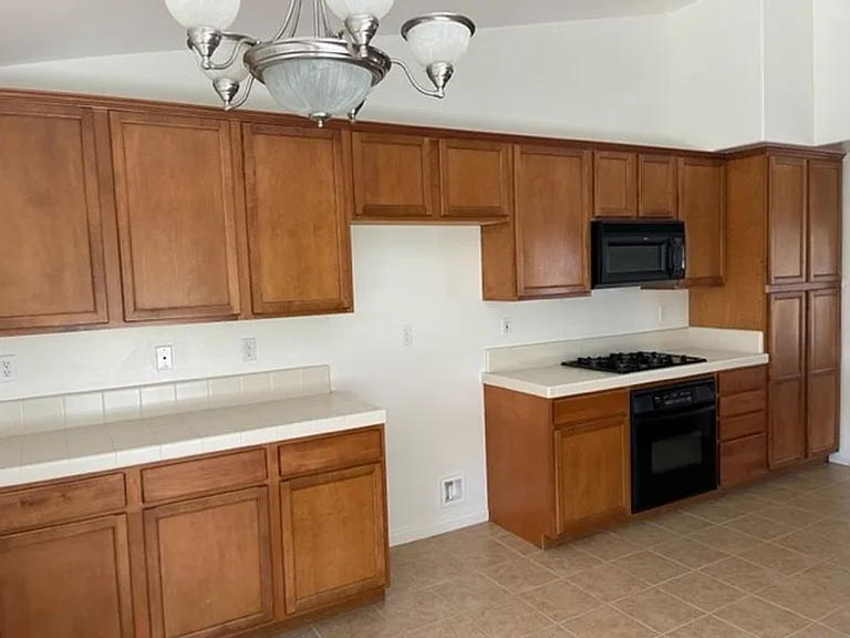 104 Cedmont Dr — Photo 20