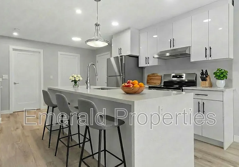10441 132nd St NW — Photo 4