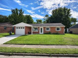 1279 Skylark Dr, Troy, OH 45373