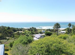 95031 Greggs Creek Rd, Gold Beach, OR 97444