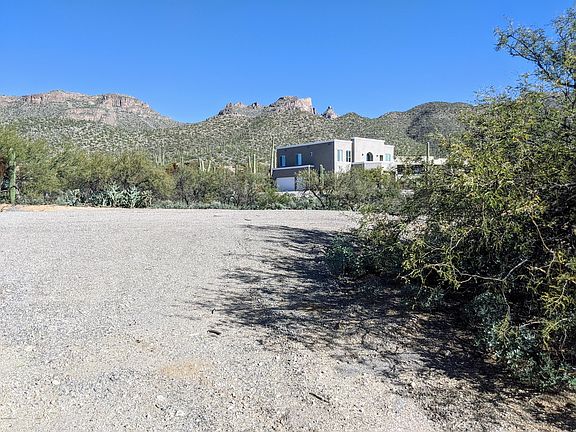 2nd image of 9445 E Sanctuary Pl #4