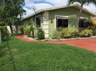 824 W 1st St, Riviera Beach, FL 33404