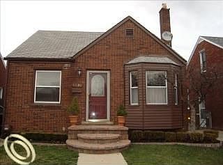 1st image of 1130 Farnham Ave