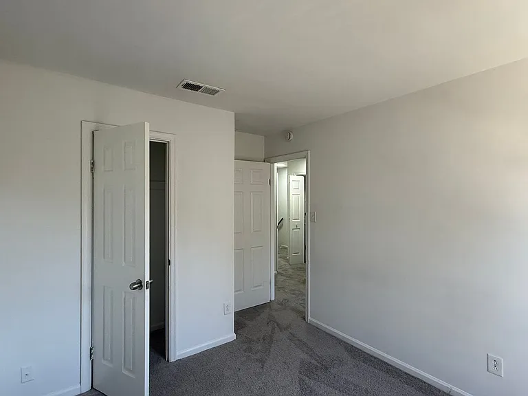 5403 Scholarship Dr — Photo 14