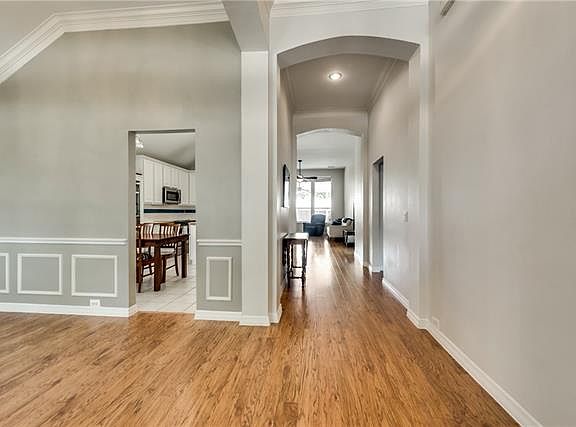 3rd image of 449 Vista Noche Dr