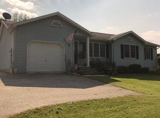 102 South St, Seven Valleys, PA 17360
