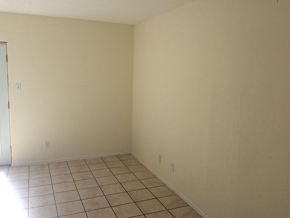 4th image of 1833 Wooten Park Dr APT 103