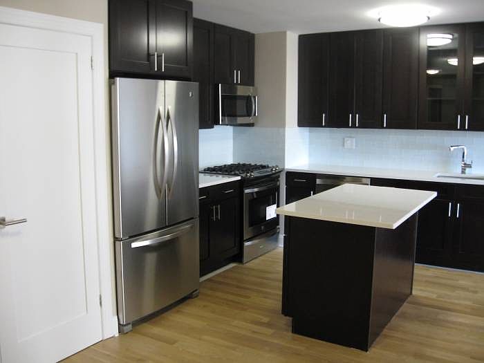1st image of 80 N Moore St APT 8c