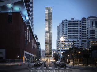 327 King St W #2206, Toronto, ON M5V 0W7