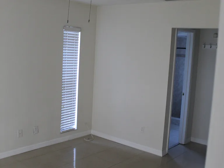 5556 Pentail Cir — Photo 12