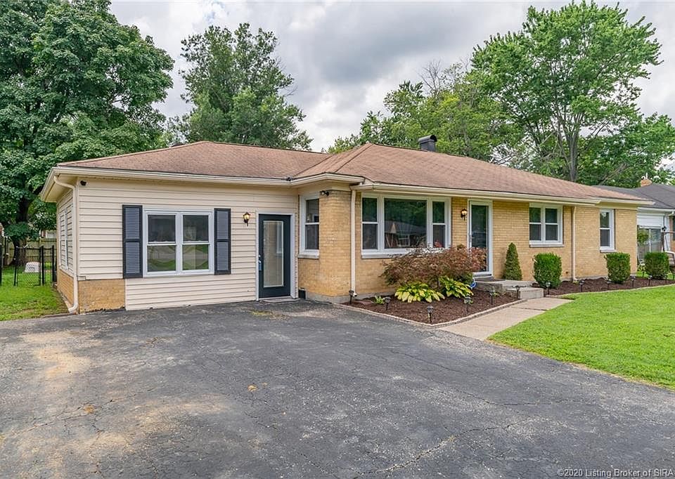 1st image of 66 Forest Dr