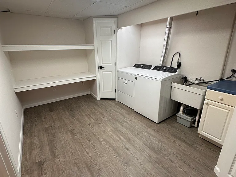119 E Main St #1 — Photo 10