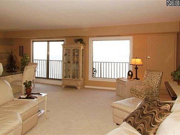 4th image of 12500 Edgewater Dr APT 1005