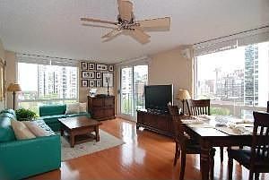 2nd image of 1250 N La Salle Dr APT 1214