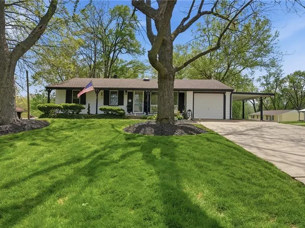 1601 NE 55th Ter, Kansas City, MO 64118