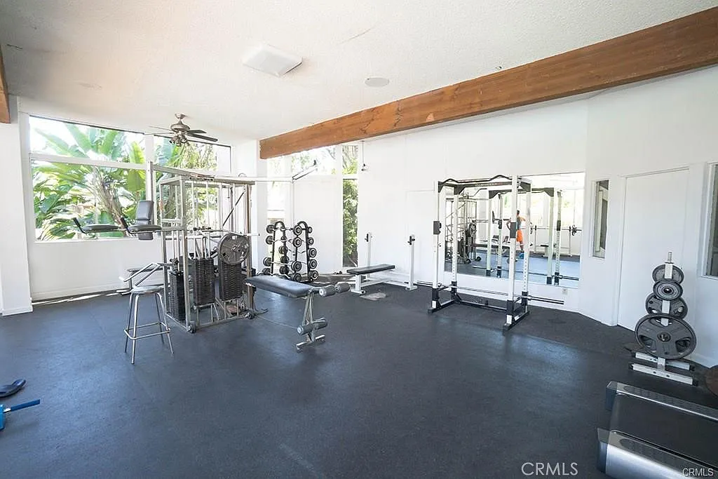 2 bed, 1107 sqft, $2,600 — Photo 4