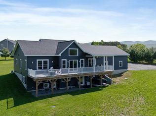 200 Sunset View Dr, Bakersfield, VT 05441