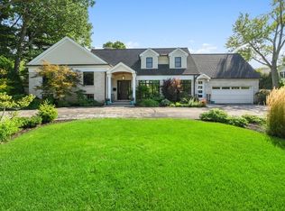 650 Hill Rd, Winnetka, IL 60093