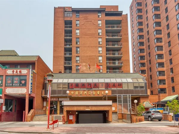 116 S 3rd Ave SE #607, Calgary, AB T2G 5A9