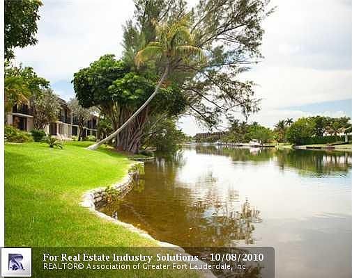 3rd image of 1662 S Ocean Ln 259 #259