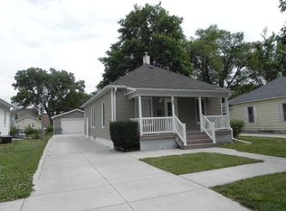 415 W 11th St, Grand Island, NE 68801