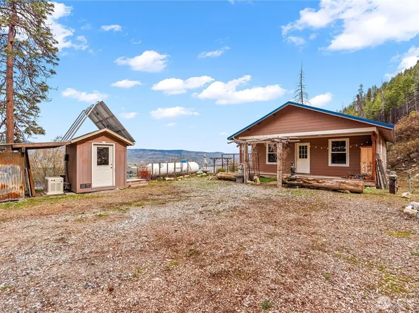109 Granit Falls Road, Chelan, WA 98816