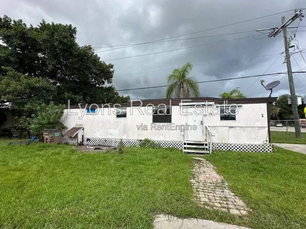 4900 Tice St Trailer 1, Fort Myers, FL 33905