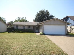 1410 Archery Ln, Garland, TX 75044