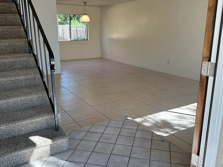 13103 Sundance Ave — Photo 5