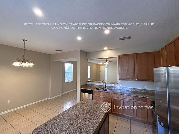 5th image of 7412 Hunters Greene Cir