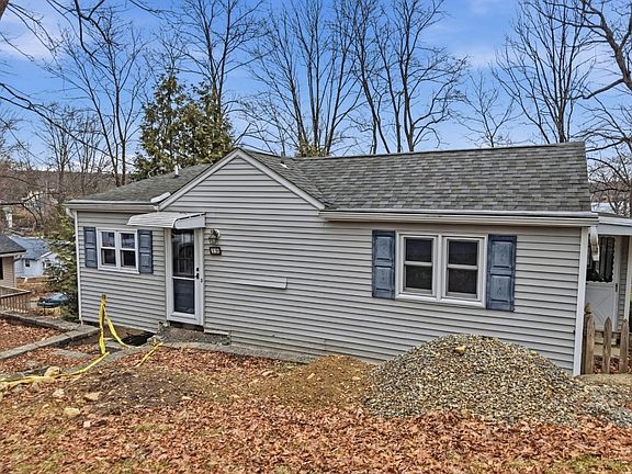 2nd image of 19 Sutton Rd