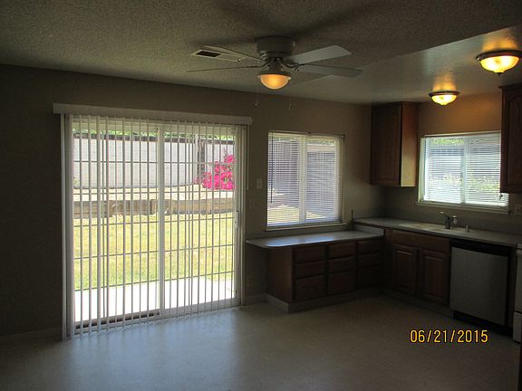 3rd image of 7074 Avenida Rotella
