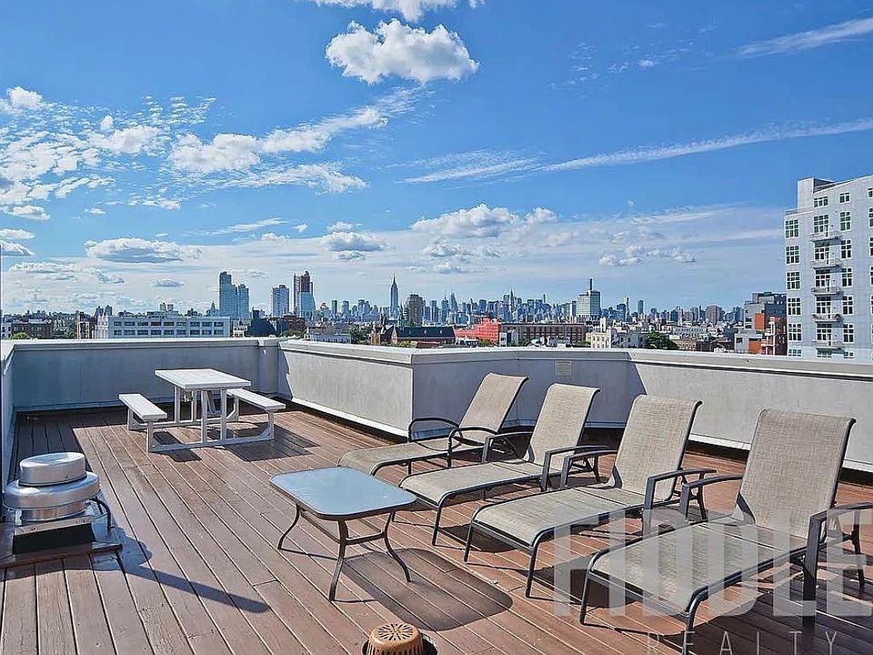 1st image of 140 Hope St APT 1A