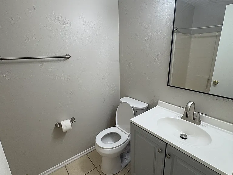 603 Welston Cir #1 — Photo 9