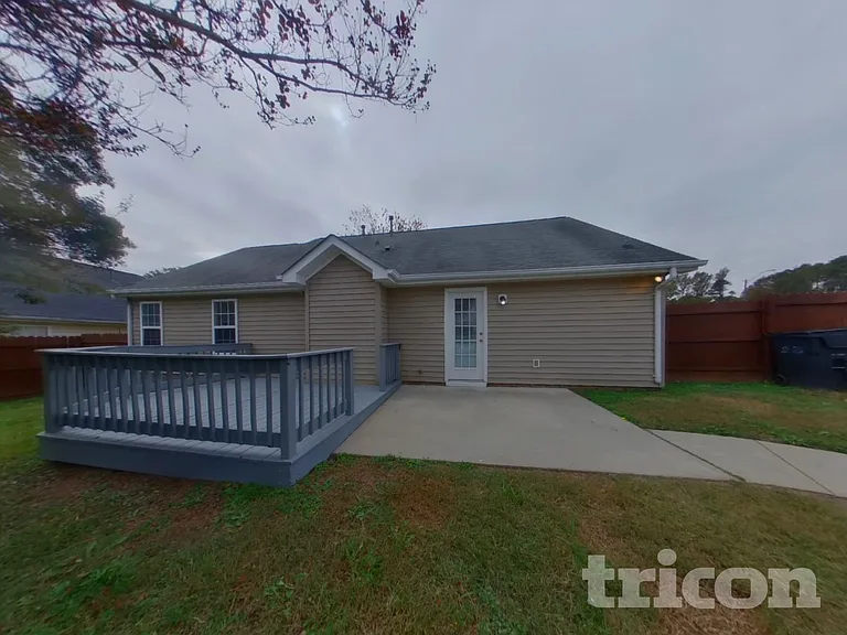 3543 Arvin Dr — Photo 15