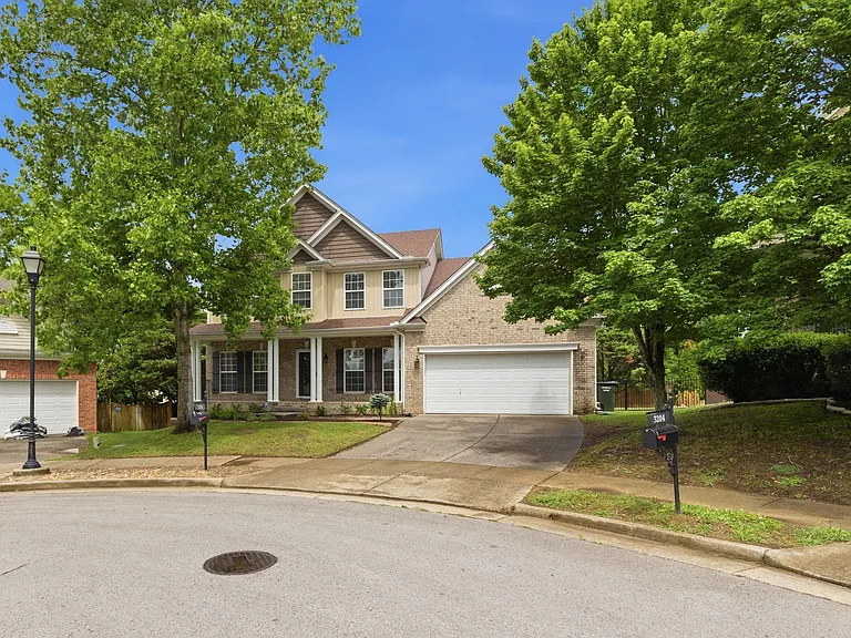 3208 Calder Ct — Photo 2