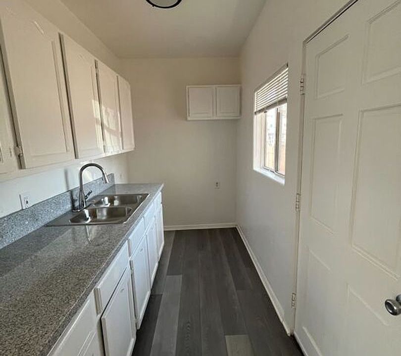 Daisy Triplex 123312451247 Daisy Ave Long Beach CA Zillow