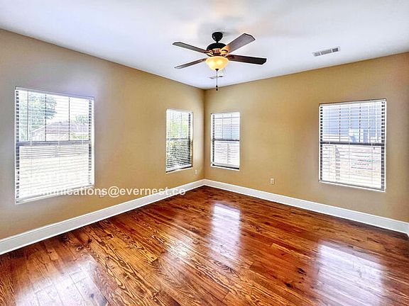 5th image of 605 E 16th St