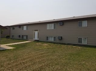 1613 2nd Ave NW #3, Beulah, ND 58523