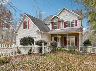 3543 Lake Bluff Dr, Sherrills Ford, NC 28673