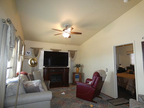 3rd image of 1110 N Henness Rd #1568