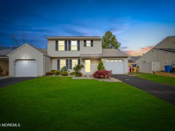 155 Zwolak Court, South Plainfield, NJ 07080
