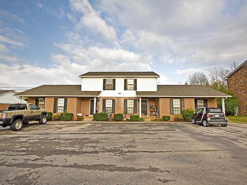 1st image of 818 Golfview Pl