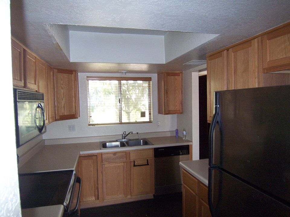 Lots of cabinets and counter space!